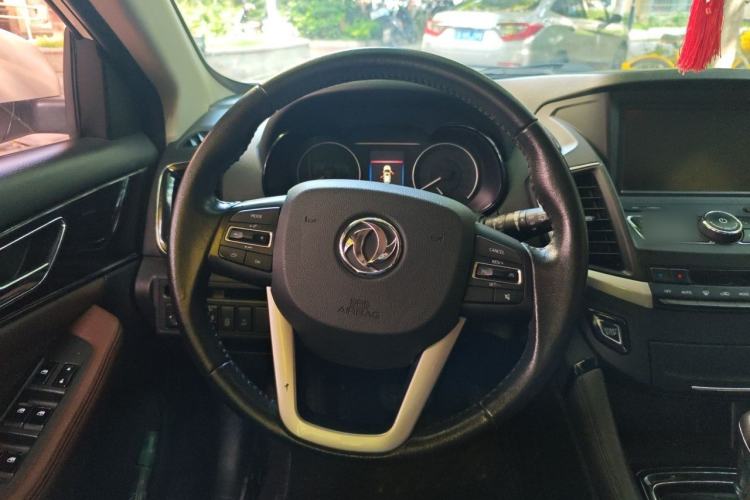 Used Dongfeng Aeolus AX7 2018 Classic 1.6T Automatic Luxury Model Steering Wheel