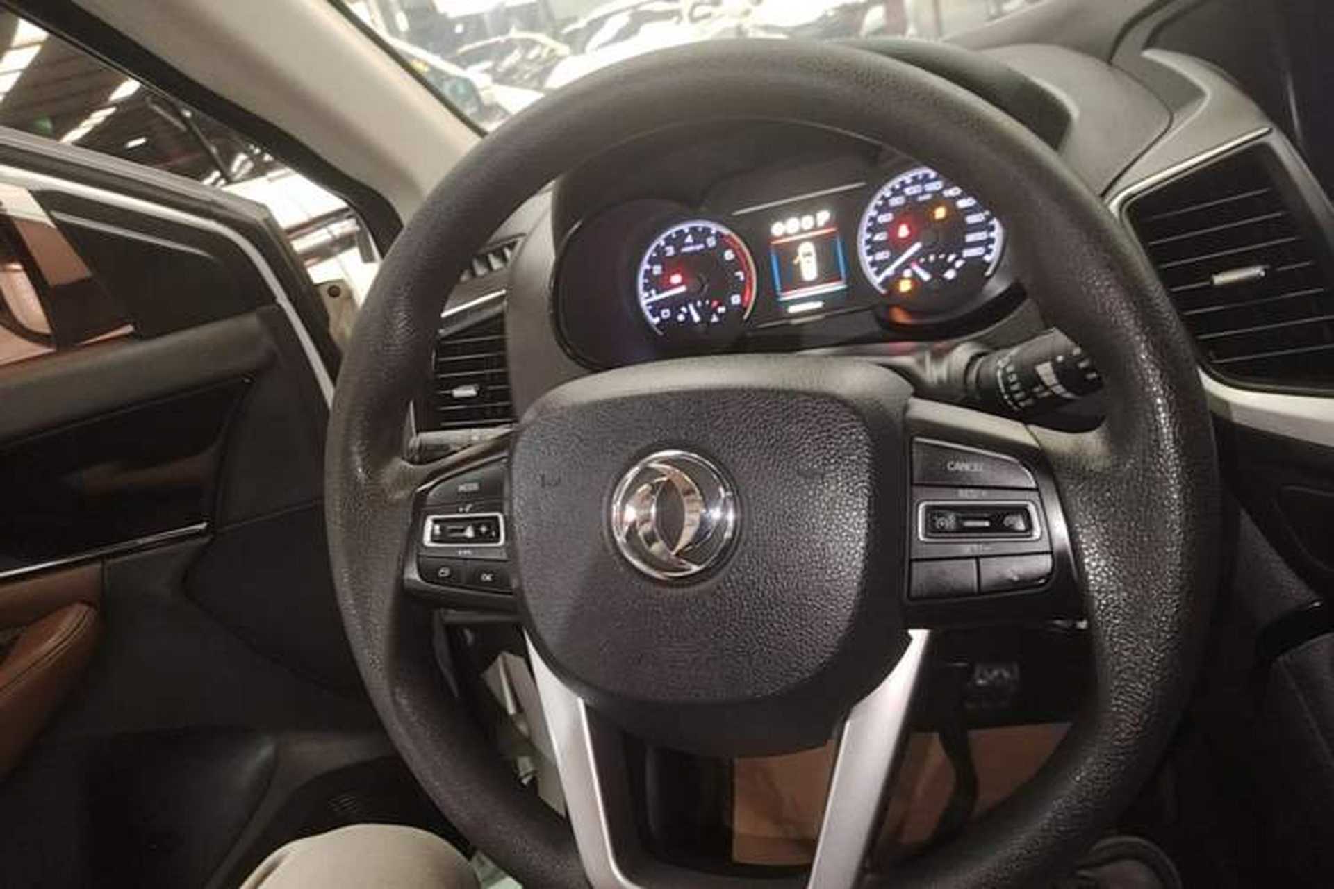 Used Dongfeng Aeolus AX7 2018 Classic 1.6T Automatic Elite Model Steering Wheel