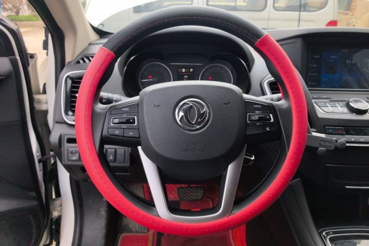 Used Dongfeng Aeolus AX7 2018 Classic 1.6T Automatic Elite Model Steering Wheel