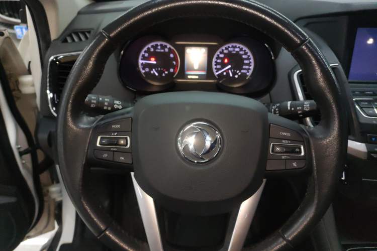Used Dongfeng Aeolus AX7 2018 Classic 1.6T Automatic Luxury Model Steering Wheel