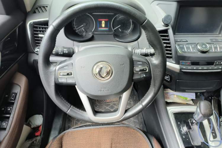 Used Dongfeng Aeolus AX7 2018 Classic 1.6T Automatic Luxury Model Steering Wheel