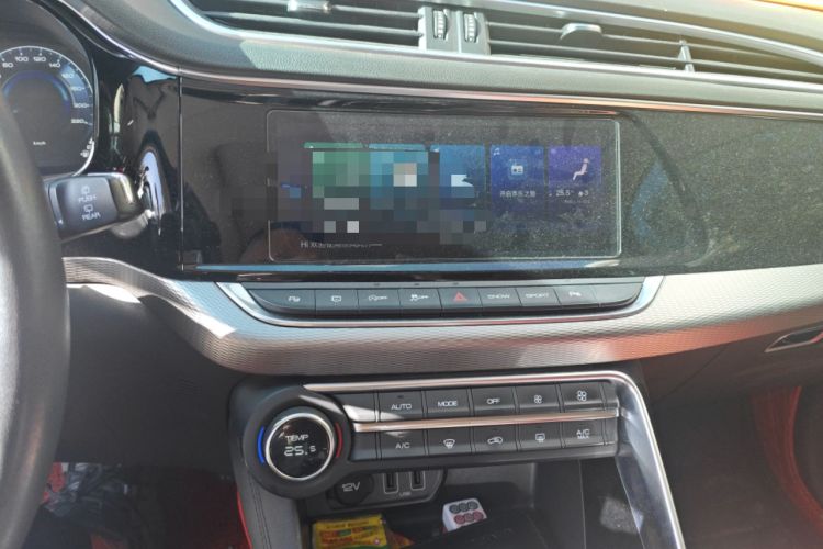 Used Dongfeng Aeolus AX7 2019 1.6T Automatic AI Navigation Model China V Standard Audio And AC Panel