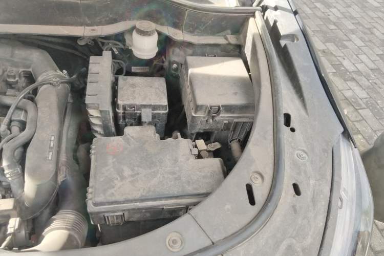 Used Dongfeng Aeolus AX7 2019 1.6T Automatic AI Navigation Model China V Standard Engine Bay Left