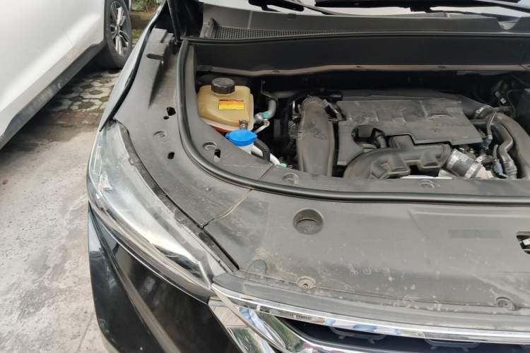 Used Dongfeng Aeolus AX7 2019 1.6T Automatic AI Pioneer Model China V Standard Engine Bay Right