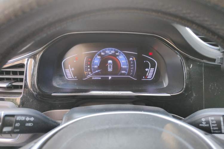 Used Dongfeng Aeolus AX7 2019 1.6T Automatic AI Pioneer Model China V Standard Instrument Cluster