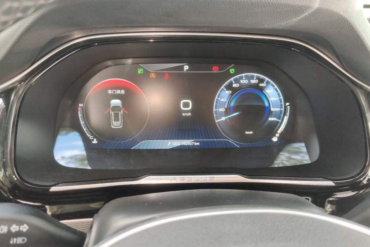 Used Dongfeng Aeolus AX7 2019 1.6T Automatic AI Navigation Model China V Standard Instrument Cluster