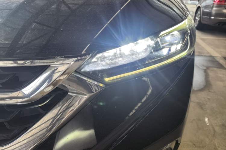Used Dongfeng Aeolus AX7 2019 1.6T Automatic AI Navigation Model China V Standard Left Front Headlight