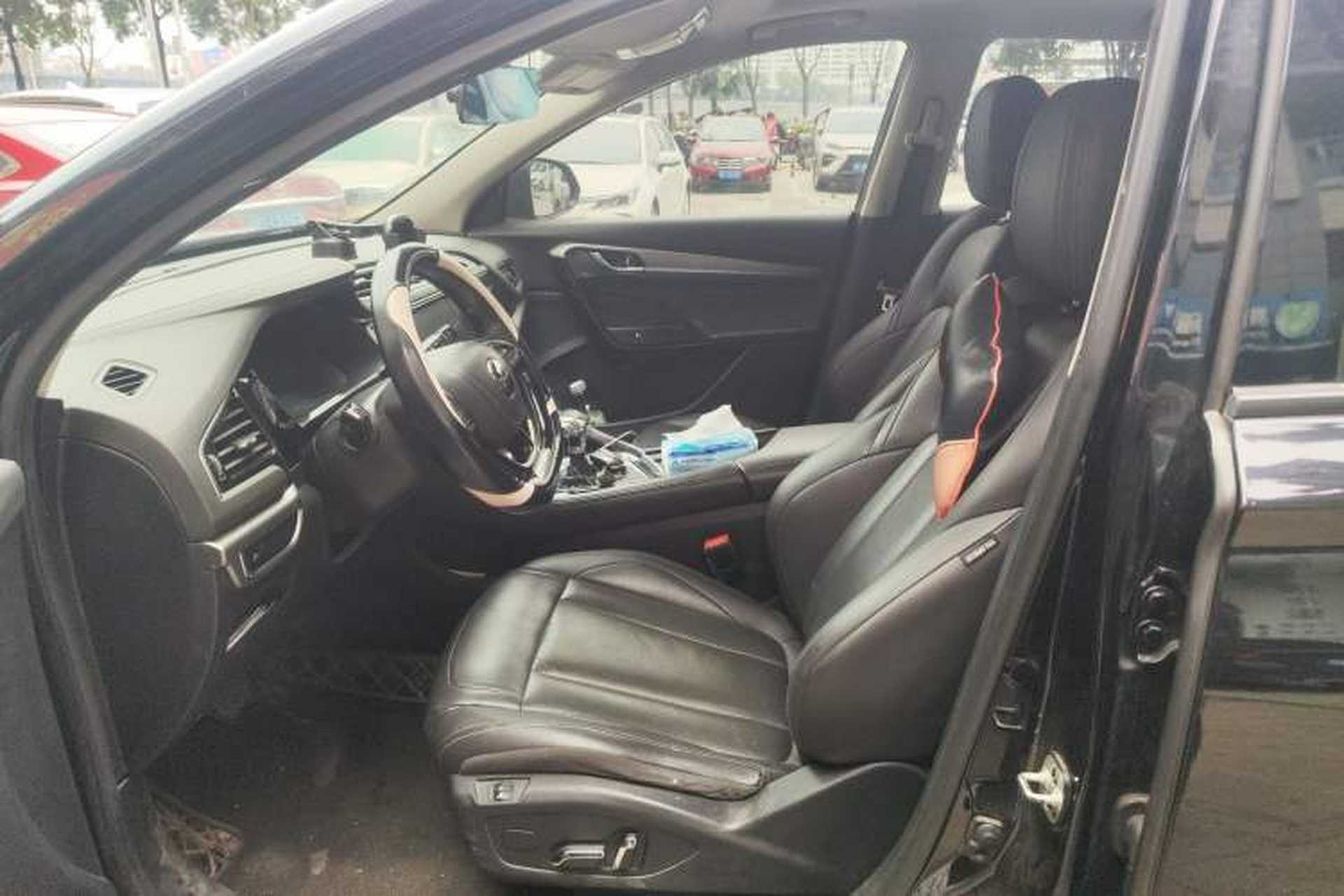 Used Dongfeng Aeolus AX7 2019 1.6T Automatic AI Navigation Model China V Standard Left Front Seat