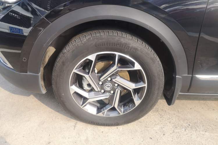 Used Dongfeng Aeolus AX7 2019 1.6T Automatic AI Navigation Model Enjoyment Version China VI Standard Left Front Wheel Hub