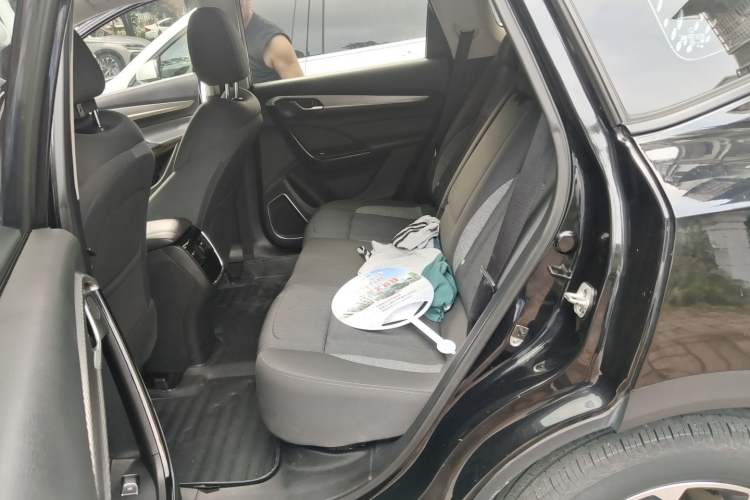 Used Dongfeng Aeolus AX7 2019 1.6T Automatic AI Pioneer Model China V Standard Left Rear Seat