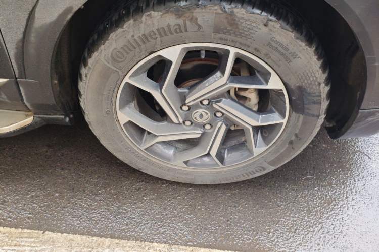 Used Dongfeng Aeolus AX7 2019 1.6T Automatic AI Navigation Model China V Standard Right Front Wheel Hub