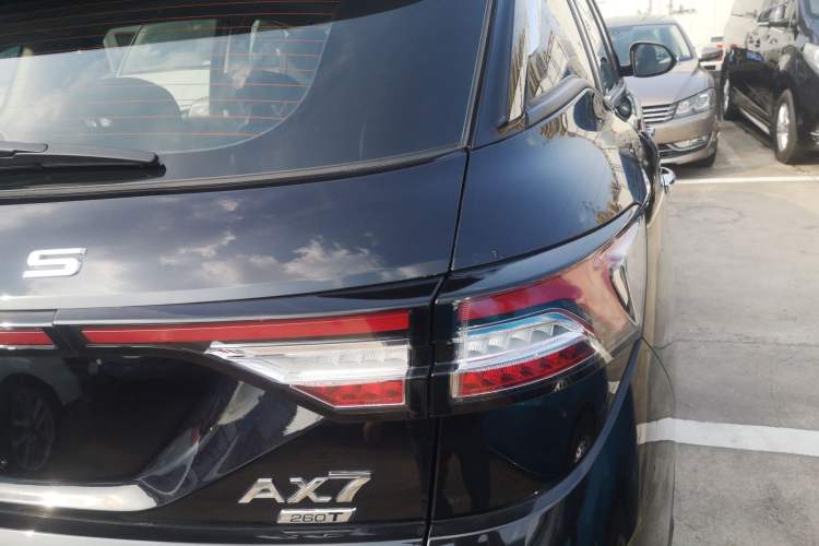 Used Dongfeng Aeolus AX7 2019 1.6T Automatic AI Navigation Model Enjoyment Version China VI Standard Right Rear Taillight