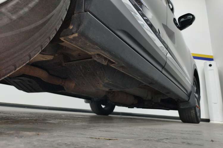 Used Dongfeng Aeolus AX7 2019 1.6T Automatic AI Navigation Model China V Standard Right Side Sill