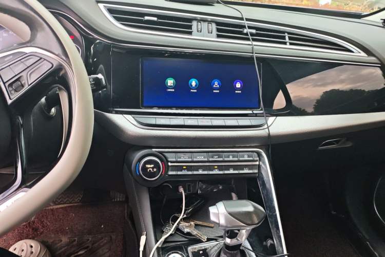 Used Dongfeng Aeolus AX7 2019 1.6T Automatic AI Pioneer Model China V Standard Audio And AC Panel