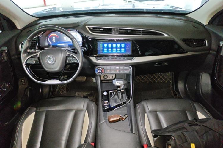 Used Dongfeng Aeolus AX7 2019 1.6T Automatic AI Navigation Model China V Standard Center Console
