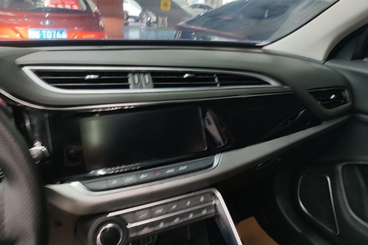 Used Dongfeng Aeolus AX7 2019 1.6T Automatic AI Pioneer Model China V Standard Center Console