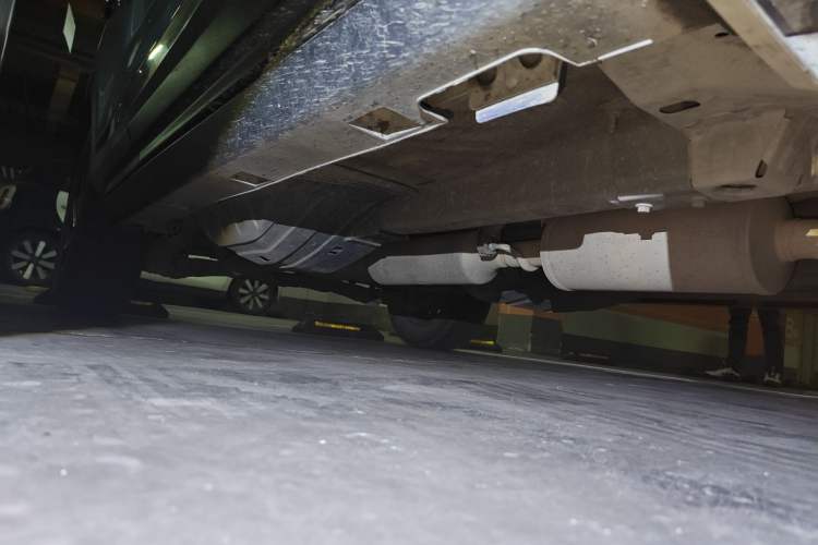 Used Dongfeng Aeolus AX7 2019 1.6T Automatic AI Navigation Model China V Standard Chassis Front Right