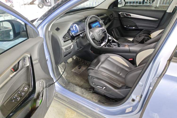 Used Dongfeng Aeolus AX7 2019 1.6T Automatic AI Navigation Model China V Standard Driver Seat