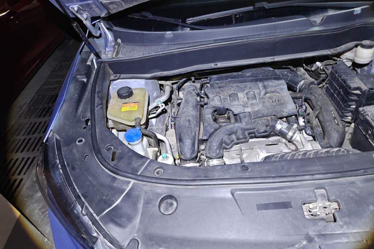 Used Dongfeng Aeolus AX7 2019 1.6T Automatic AI Navigation Model China V Standard Engine Bay Right
