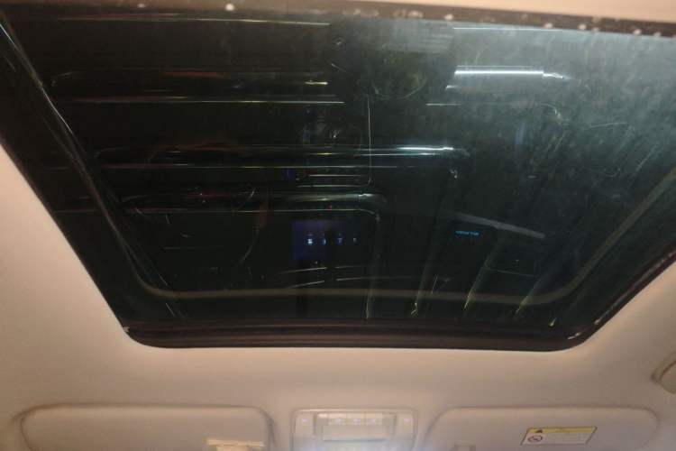 Used Dongfeng Aeolus AX7 2019 1.6T Automatic AI Navigation Model China V Standard Headliner