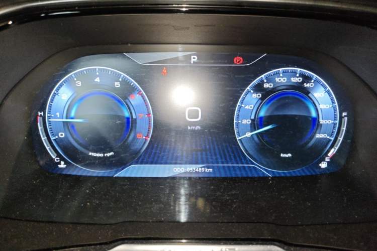 Used Dongfeng Aeolus AX7 2019 1.6T Automatic AI Navigation Model China V Standard Instrument Cluster