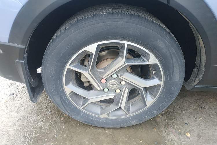 Used Dongfeng Aeolus AX7 2019 1.6T Automatic AI Navigation Model China V Standard Right Rear Wheel Hub
