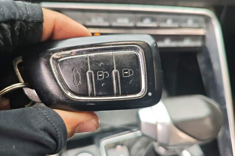 Used Dongfeng Aeolus AX7 2019 1.6T Automatic AI Pioneer Model China V Standard Vehicle Key