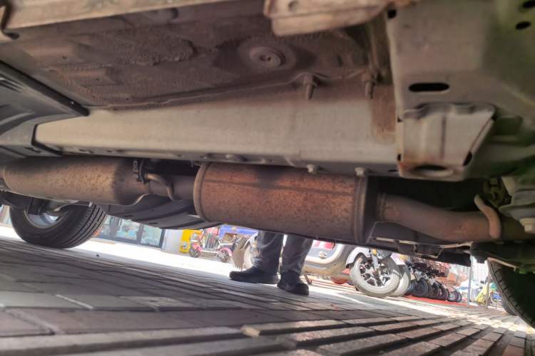 Used Dongfeng Aeolus AX7 2019 1.6T Automatic AI Navigation Model China V Standard Chassis Front Right