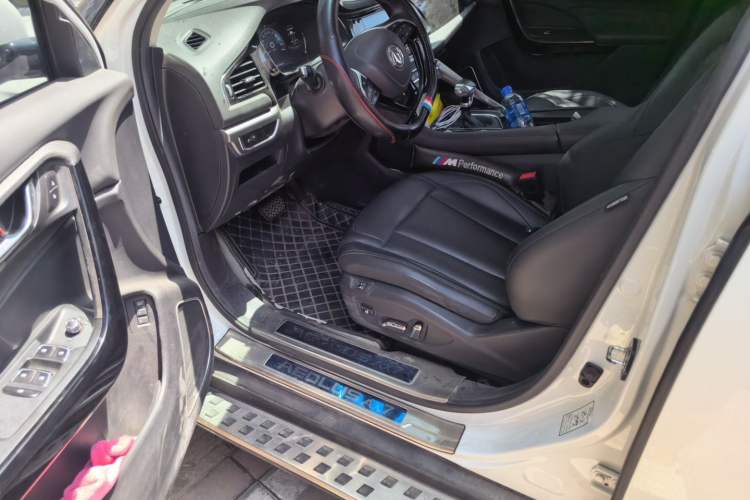 Used Dongfeng Aeolus AX7 2019 1.6T Automatic AI Navigation Model China V Standard Driver Seat