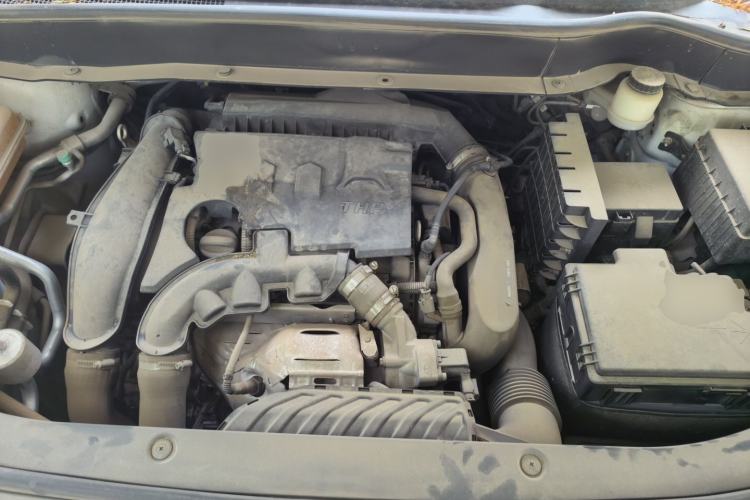 Used Dongfeng Aeolus AX7 2019 1.6T Automatic AI Navigation Model China V Standard Engine Bay