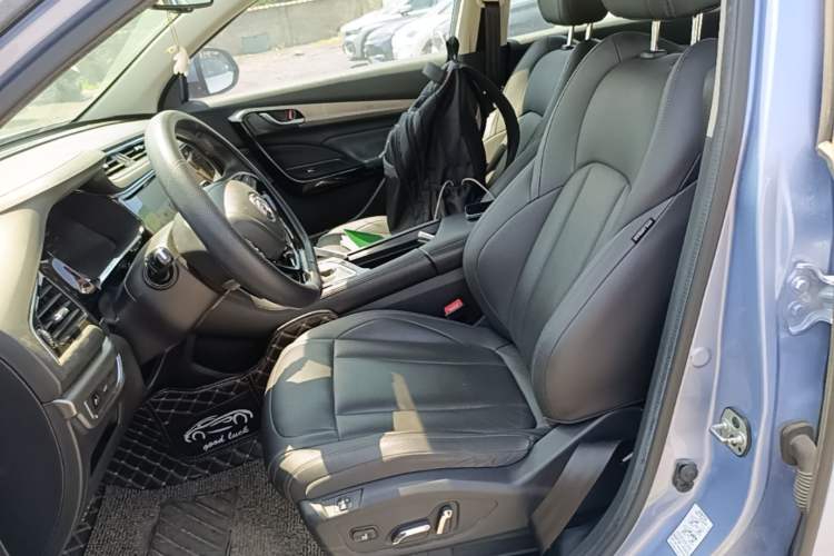 Used Dongfeng Aeolus AX7 2019 1.6T Automatic AI Navigation Model China V Standard Left Front Seat