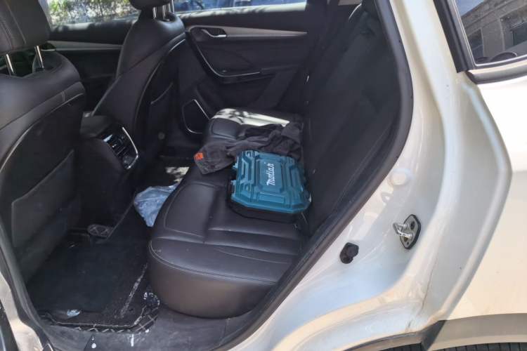 Used Dongfeng Aeolus AX7 2019 1.6T Automatic AI Navigation Model China V Standard Left Rear Seat