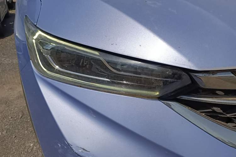 Used Dongfeng Aeolus AX7 2019 1.6T Automatic AI Navigation Model China V Standard Right Front Headlight