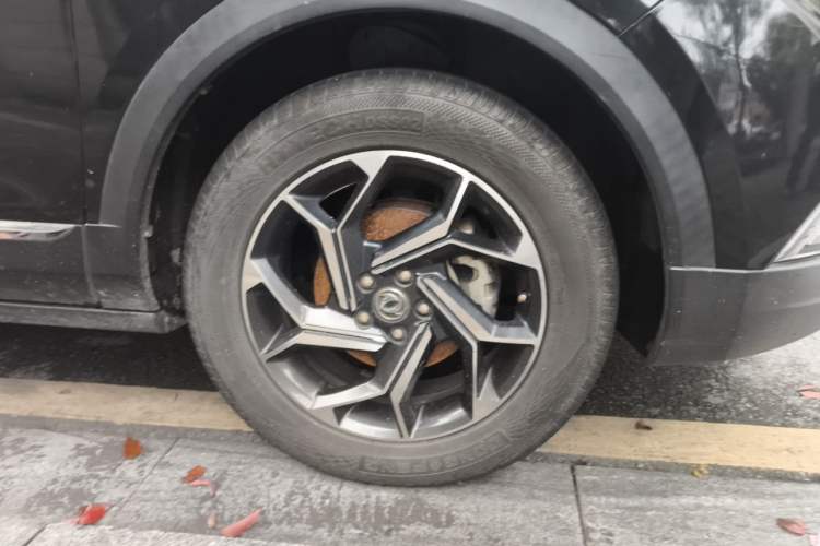 Used Dongfeng Aeolus AX7 2019 1.6T Automatic AI Pioneer Model China V Standard Right Front Wheel Hub