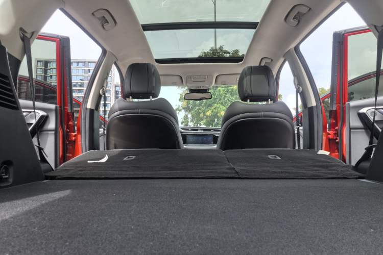 Used Dongfeng Aeolus AX7 2019 1.6T Automatic AI Navigation Model China V Standard Interior 12