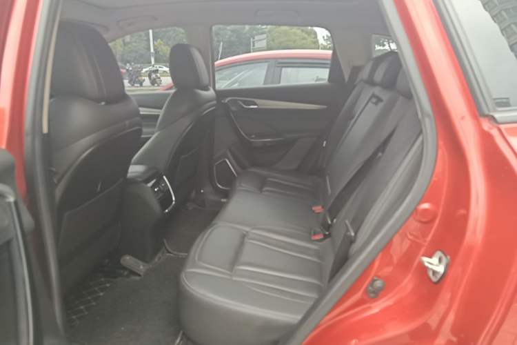 Used Dongfeng Aeolus AX7 2019 1.6T Automatic AI Navigation Model China V Standard Left Rear Seat