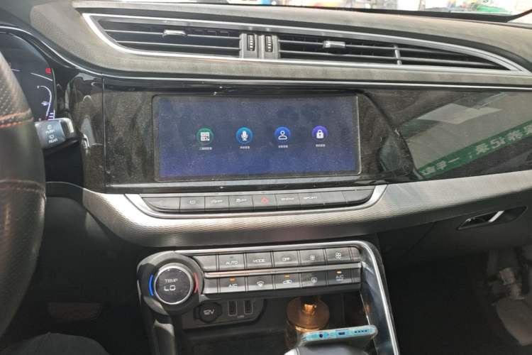 Used Dongfeng Aeolus AX7 2019 1.6T Automatic AI Pioneer Model China V Standard Audio And AC Panel