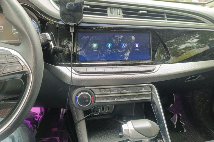 Used Dongfeng Aeolus AX7 2019 1.6T Automatic AI Navigation Model China V Standard Audio And AC Panel
