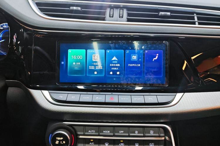 Used Dongfeng Aeolus AX7 2019 1.6T Automatic AI Navigation Model Enjoyment Version China VI Standard Audio And AC Panel