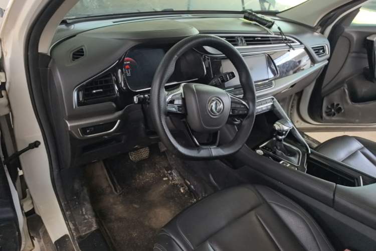 Used Dongfeng Aeolus AX7 2019 1.6T Automatic AI Navigation Model China V Standard Center Console