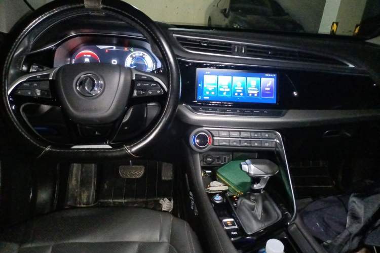 Used Dongfeng Aeolus AX7 2019 1.6T Automatic AI Navigation Model China V Standard Center Console
