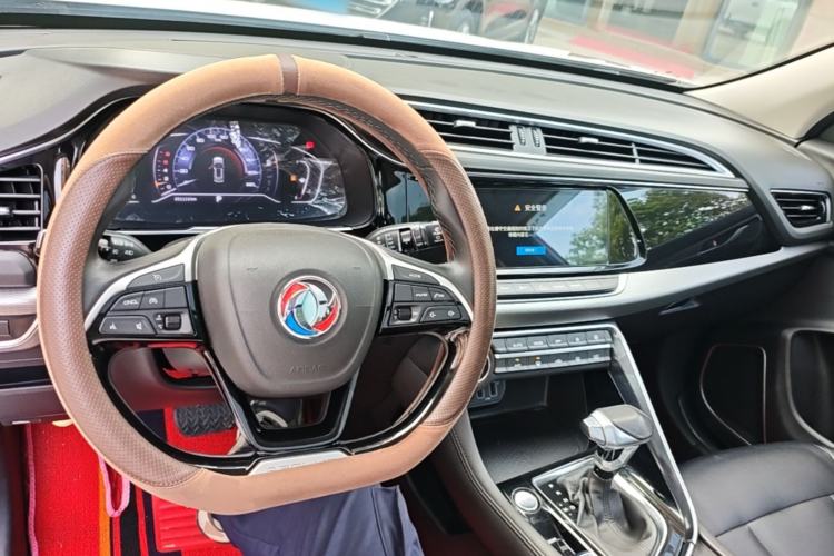 Used Dongfeng Aeolus AX7 2019 1.6T Automatic AI Pioneer Model China V Standard Center Console