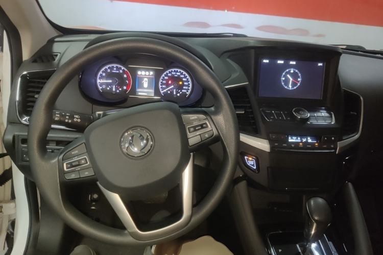 Used Dongfeng Aeolus AX7 2019 Classic 230T Automatic Luxury Top-Selling Model China V Standard Center Console