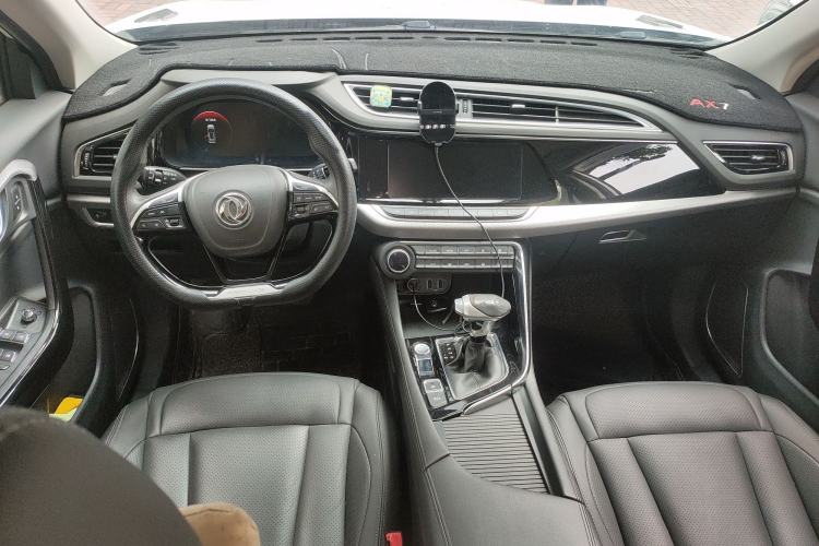 Used Dongfeng Aeolus AX7 2019 1.6T Automatic AI Navigation Model Tax-Reduced Enjoyment Version China V Standard Center Console