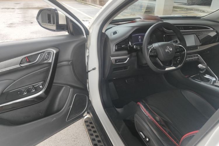 Used Dongfeng Aeolus AX7 2019 1.6T Automatic AI Pioneer Model China V Standard Driver Seat