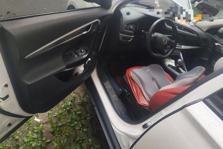 Used Dongfeng Aeolus AX7 2019 1.6T Automatic AI Pioneer Model China V Standard Driver Seat