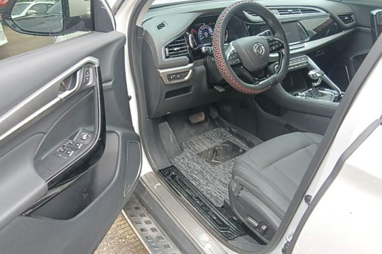 Used Dongfeng Aeolus AX7 2019 1.6T Automatic AI Navigation Model China V Standard Driver Seat