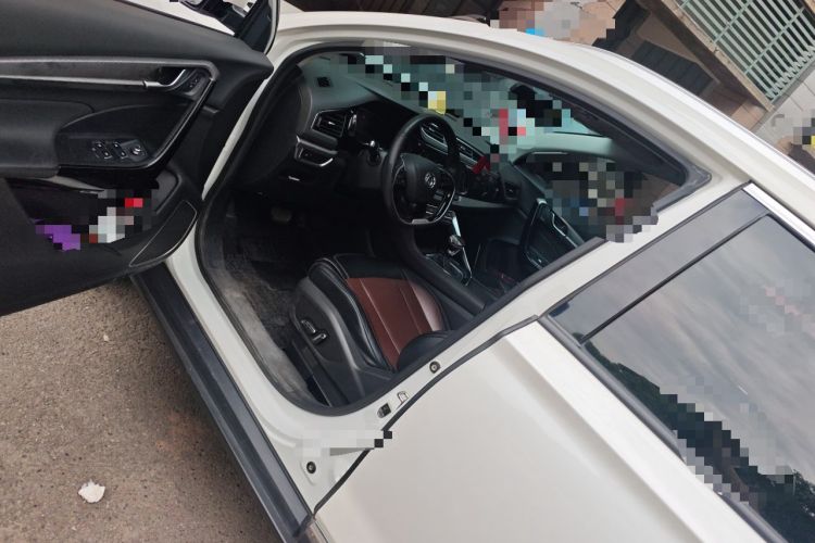 Used Dongfeng Aeolus AX7 2019 1.6T Automatic AI Pioneer Model China V Standard Driver Seat