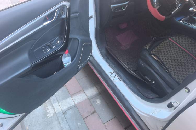 Used Dongfeng Aeolus AX7 2019 1.6T Automatic AI Navigation Model China V Standard Driver Seat