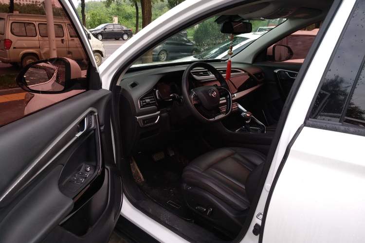 Used Dongfeng Aeolus AX7 2019 1.6T Automatic AI Navigation Model China V Standard Driver Seat